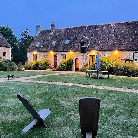 Authentique Maison De Famille Val-au-Perche