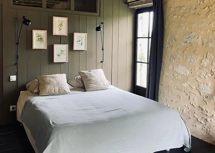 Authentique Maison De Famille בית נופש Val-au-Perche